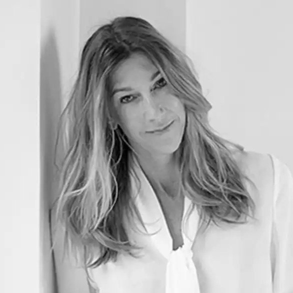 لويز تيرنر - Louise Turner